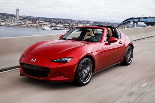 2017-mazda-mx-5-miata-rf-club-first-test-review-v0-rA437UheWEH8bWQJvdnxX2mBf_iMSkzG4Yv8dvxwnMI.jpg