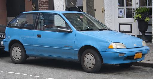 1991_Geo_Metro_LSi,_very_blue.jpg